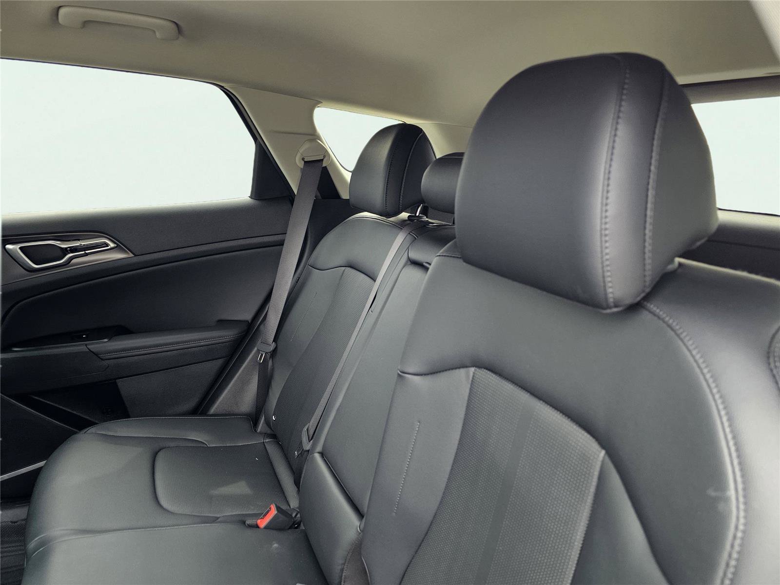New 2026 Ebony Black Kia EX image 33