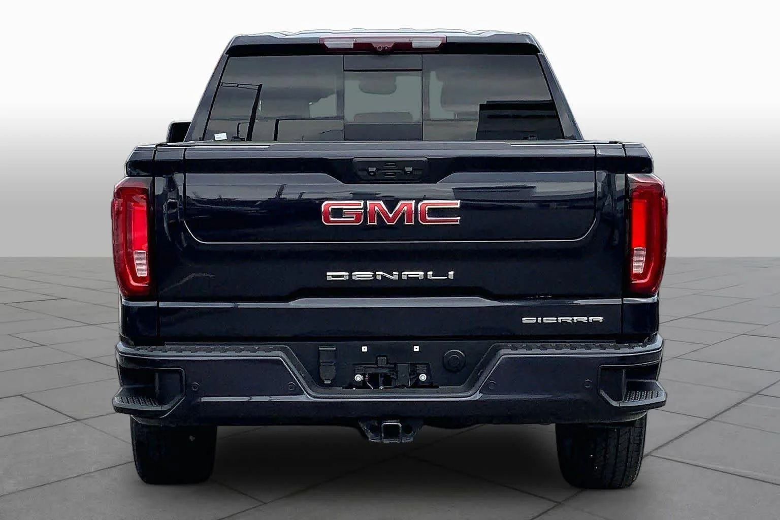Used 2023 Titanium Rush Metallic GMC Denali image 5