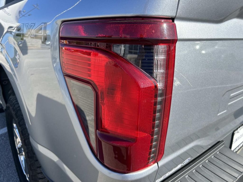 Certified Used 2025 Iconic Silver Metallic Ford XLT image 11