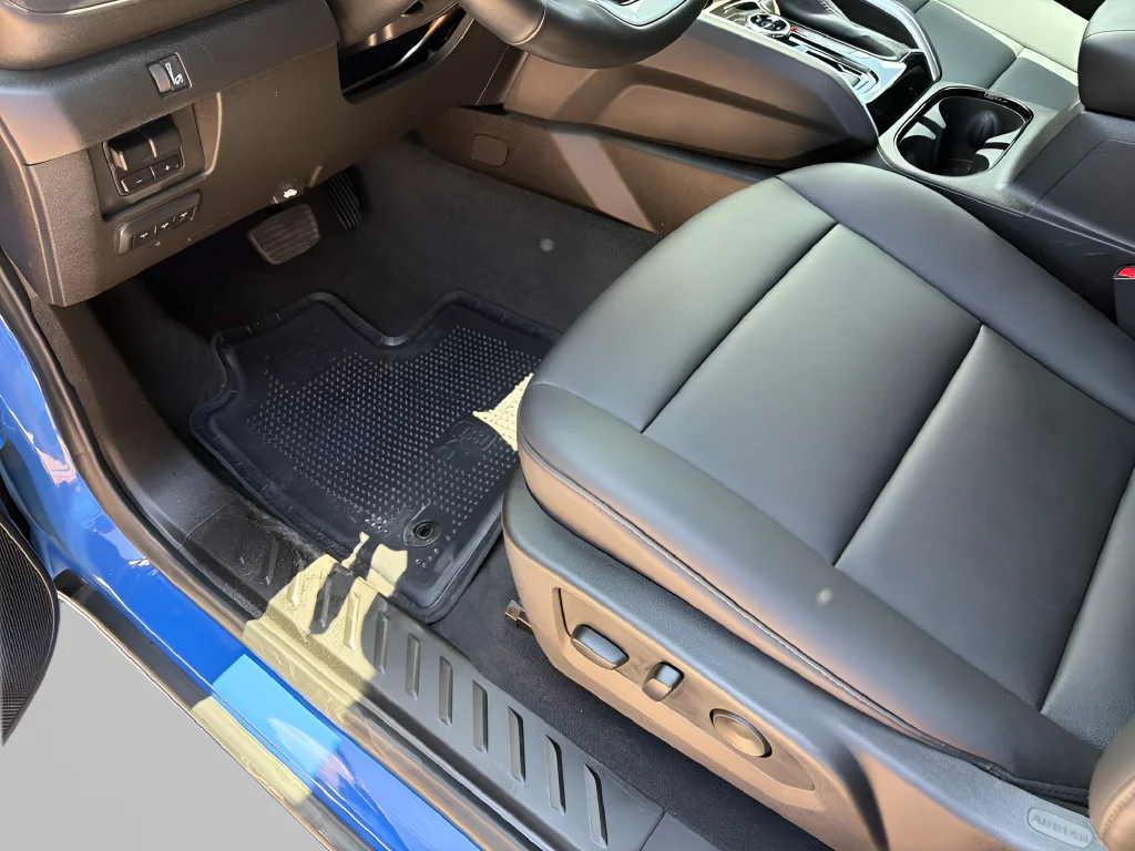 Used 2025 Blue Chevrolet Trail Boss image 23