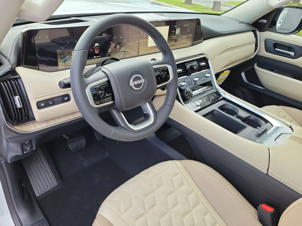New 2026 White Nissan Platinum Reserve image 19
