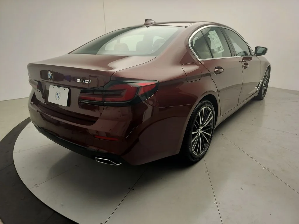 Certified Used 2023 Red BMW 530i image 3