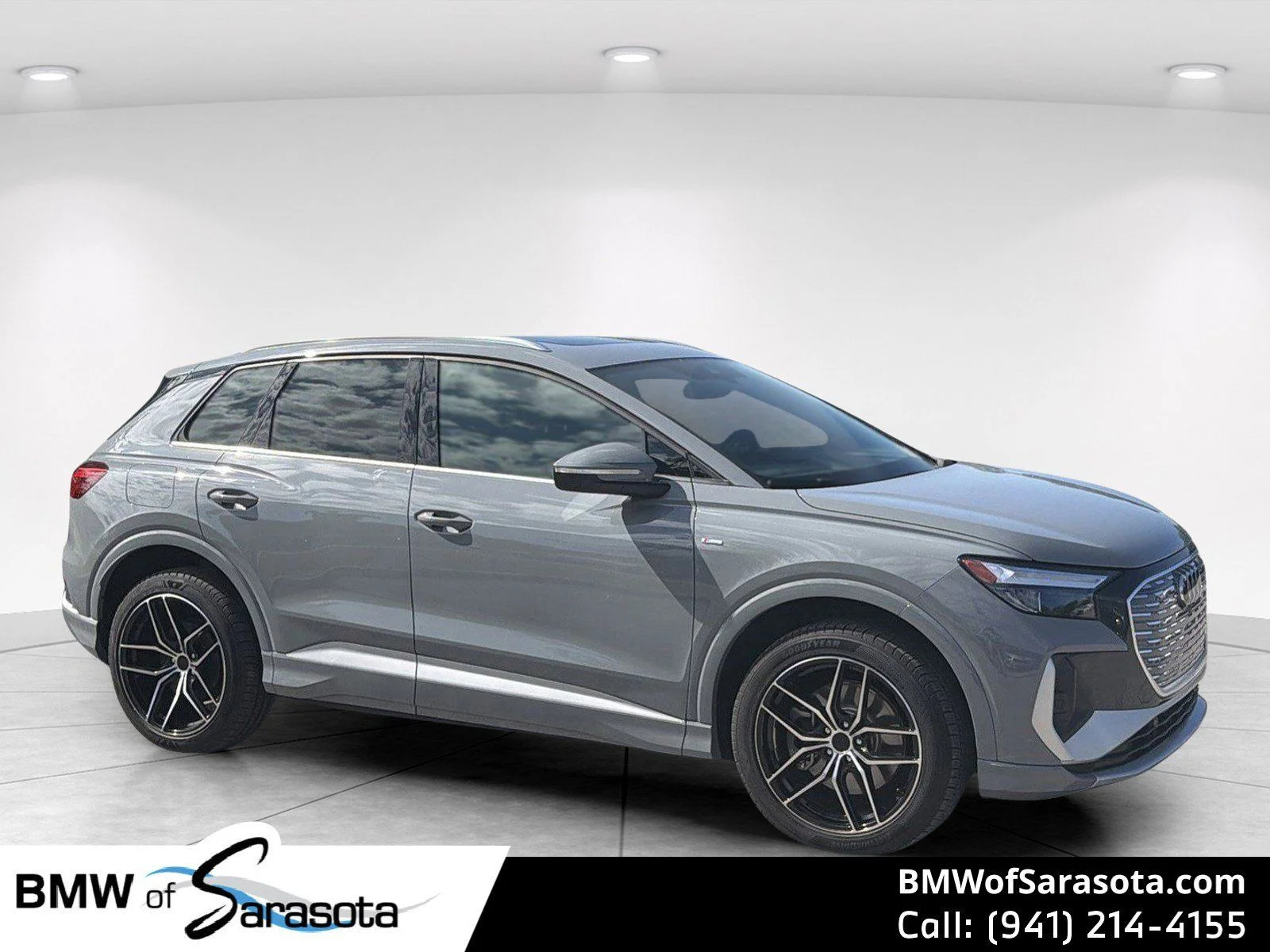 2024 Audi Q4 e-tron 50 Premium quattro's photo