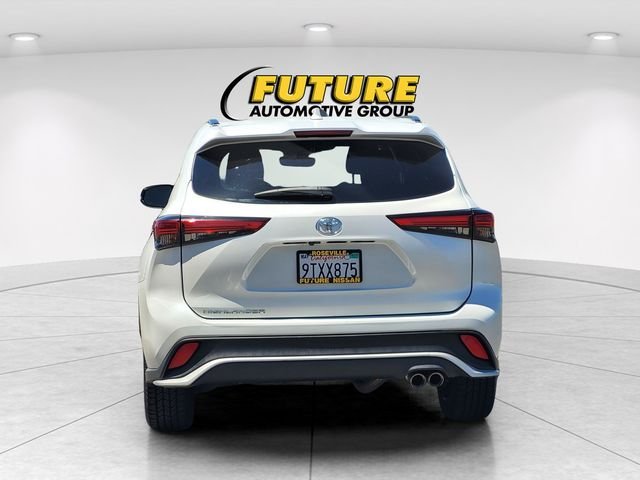 Used 2023 Beige Toyota Limited image 8