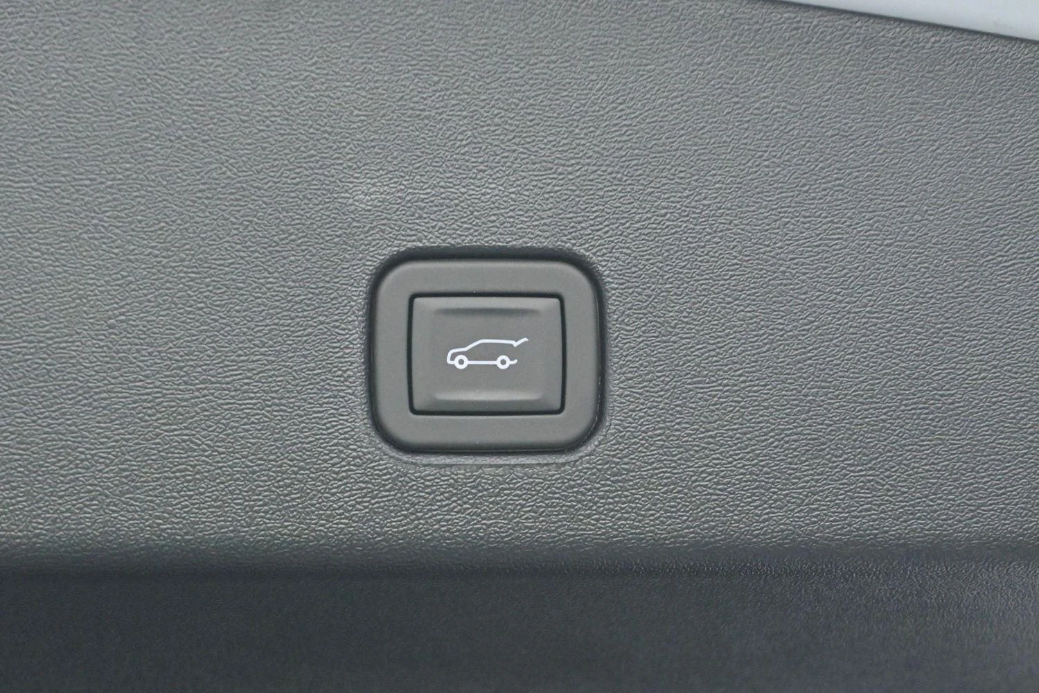 Used 2025 Crystal White Tricoat Cadillac Sport 1 image 10
