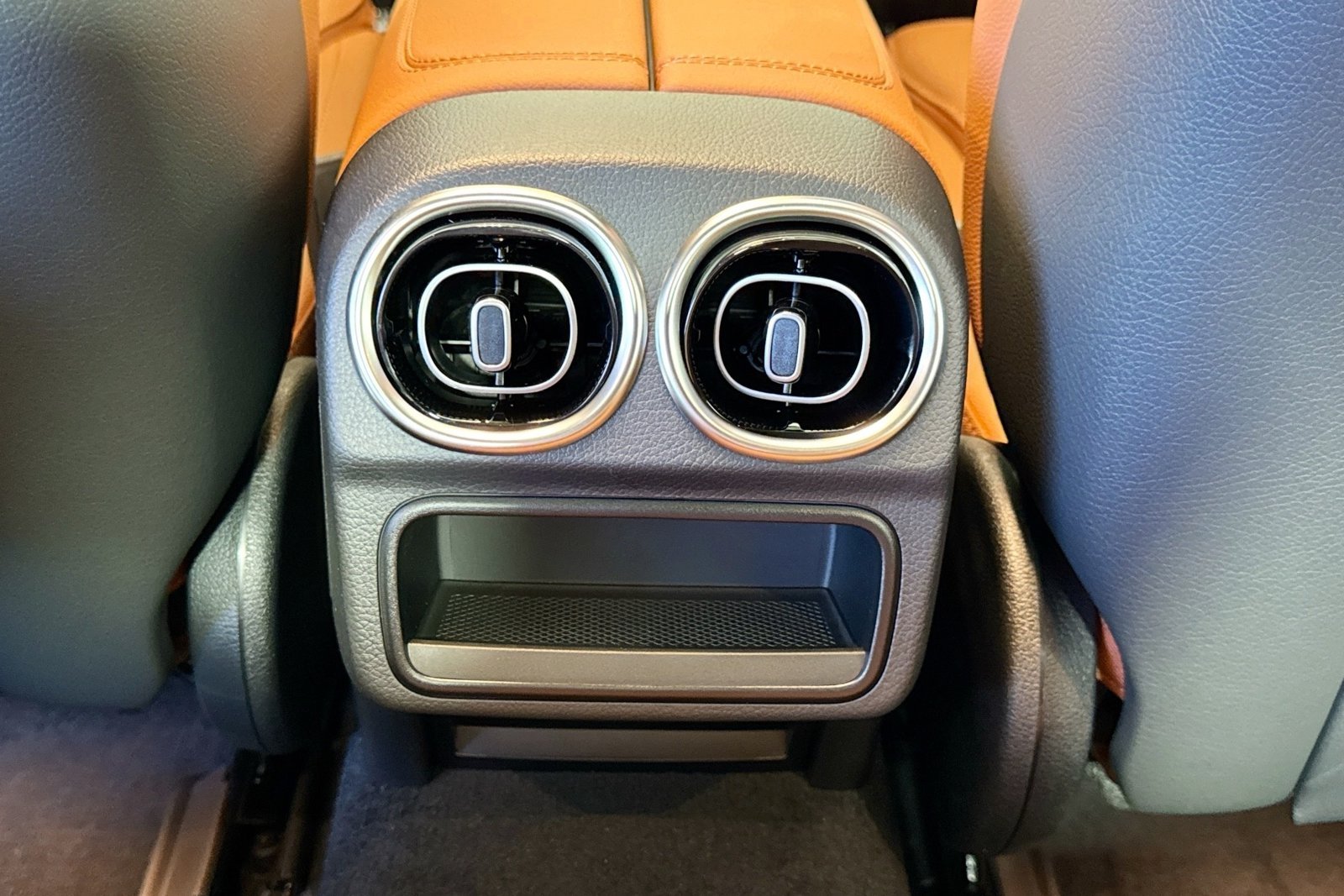 New 2026 Polar White Mercedes-Benz C 300 image 22