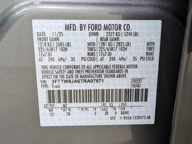 New 2026 Carbonized Gray Metallic Ford XLT image 49