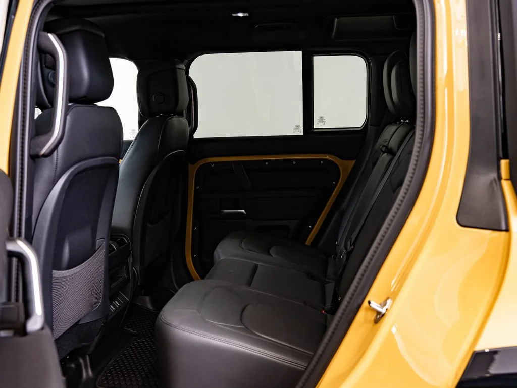 New 2026 Deep Sandglow Yellow Land Rover Trophy Edition Deep Sandglow image 46