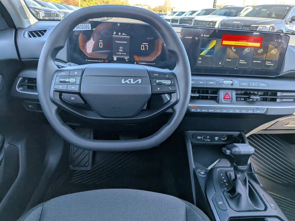 New 2027 Snow White Pearl Kia LXS image 38