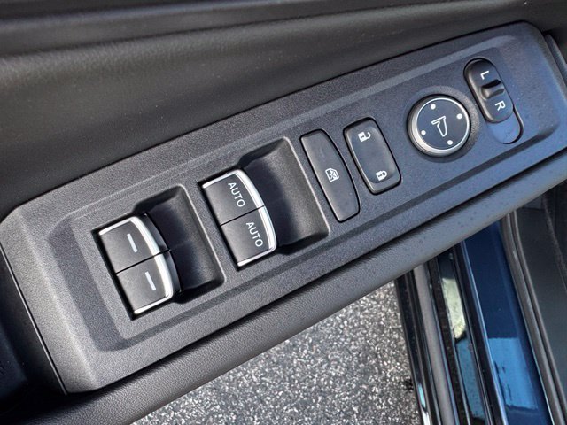 2026 Honda Accord Hybrid EX-L - Photo 17