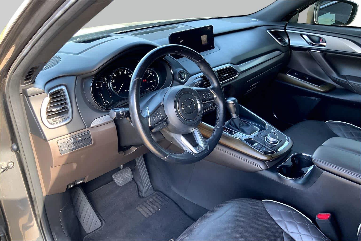 Used 2021 Machine Gray Metallic Mazda Signature image 17