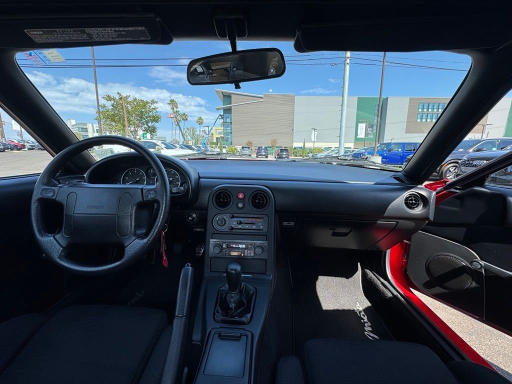 Used 1990 Classic Red Mazda Base image 11