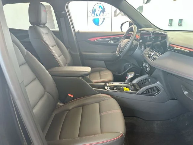 Used 2025 Black Chevrolet RS image 26