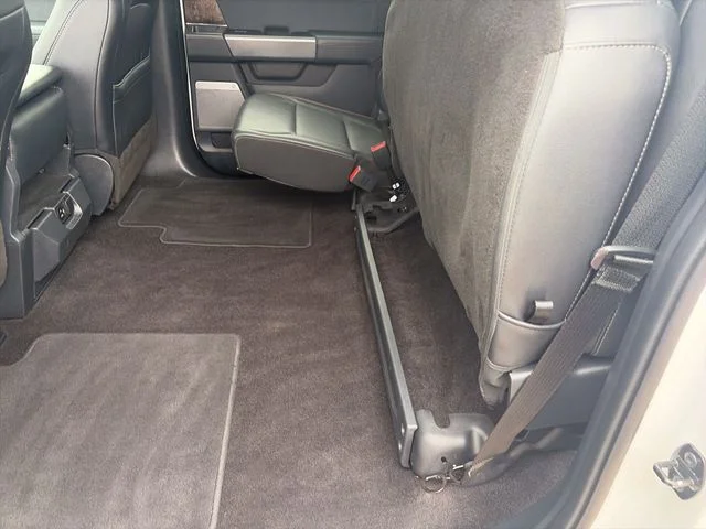 Used 2022 White Ford Lariat image 15