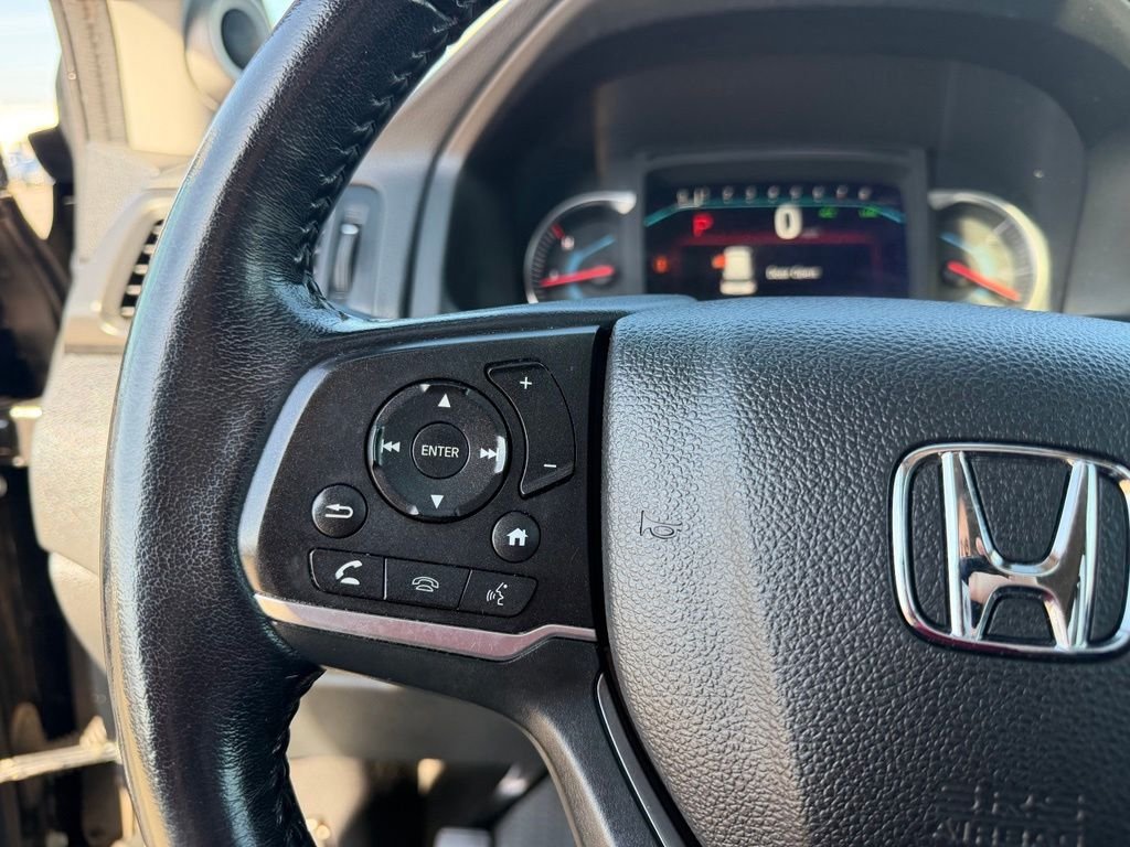 Used 2020 Black Honda EX-L image 30