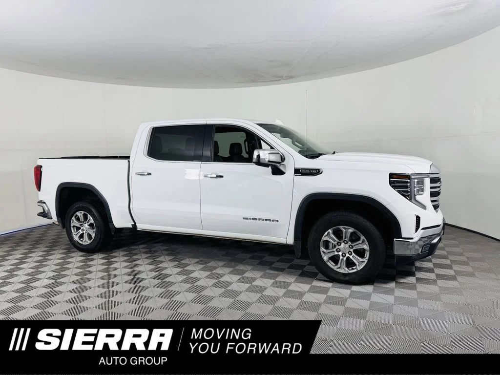 2025 GMC Sierra 2WD Crew Cab Short Box SLT's photo