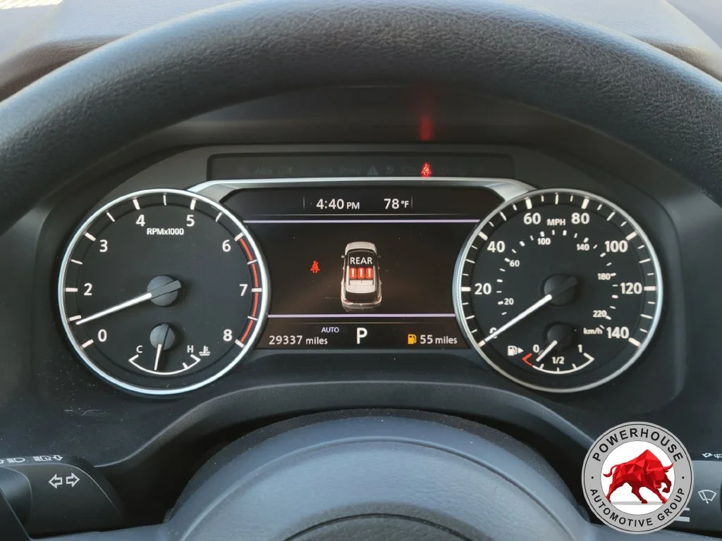 Used 2023 White Nissan S image 32