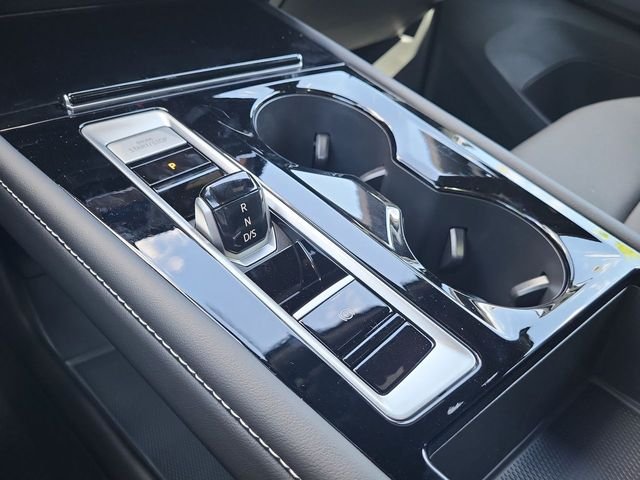 New 2026 Black Volkswagen 2.0T SE w/Technology image 24