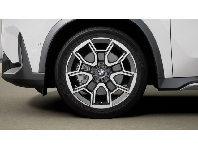 New 2027 Alpine White BMW  image 7