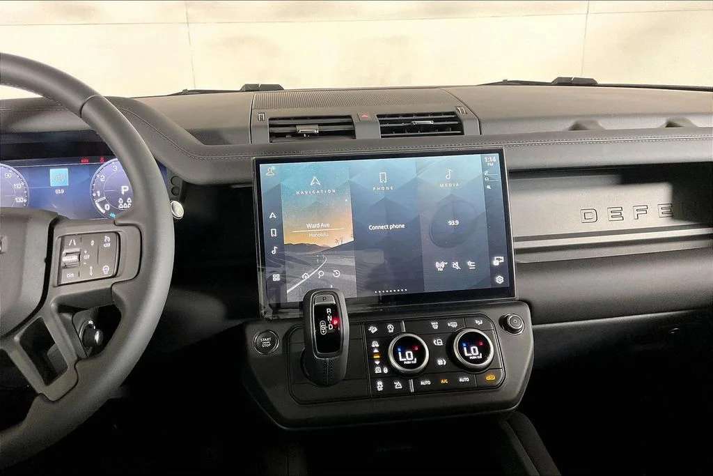 New 2026 Gray Land Rover X-Dynamic SE image 5
