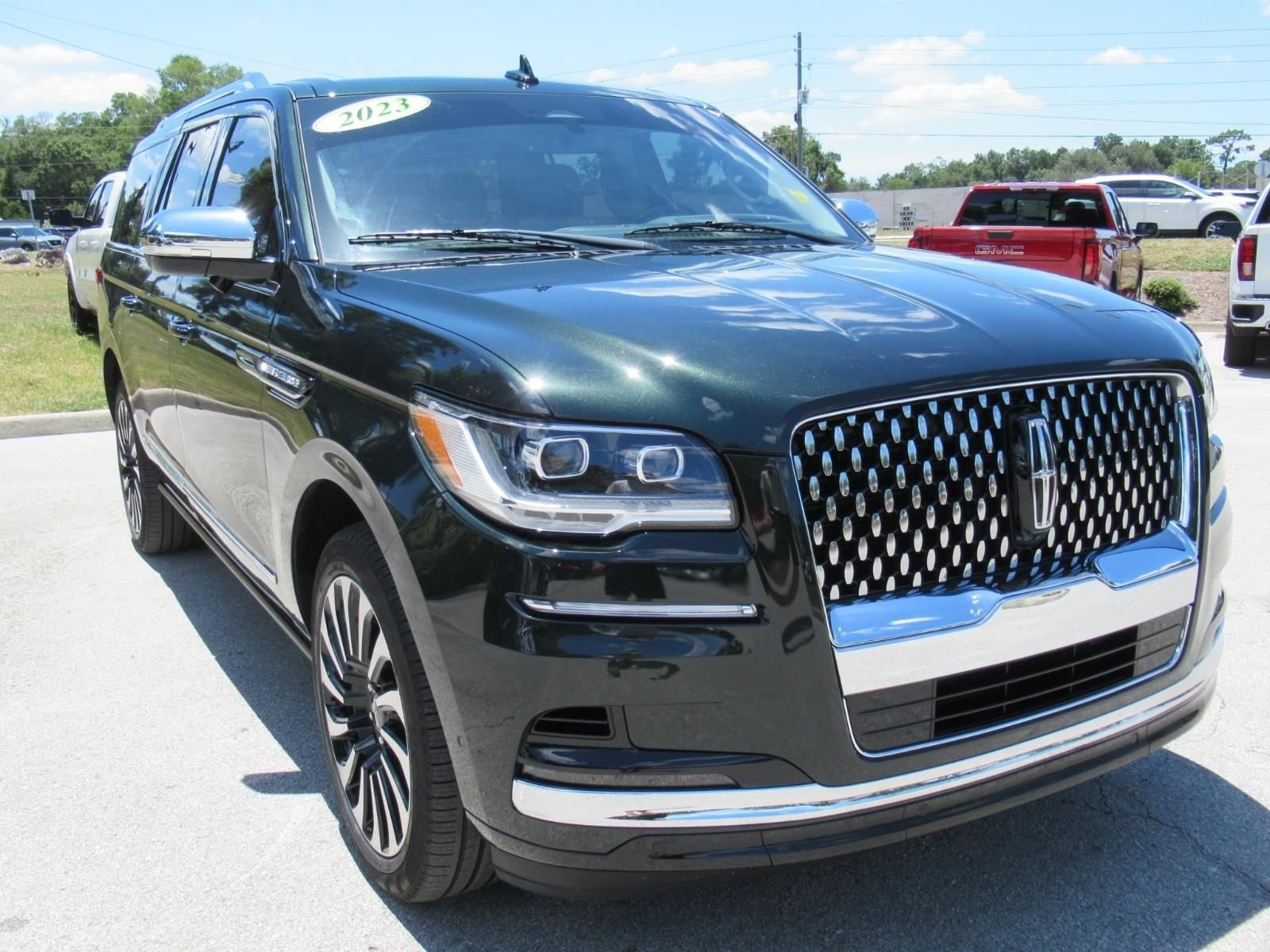 Used 2023 Green Lincoln Black Label image 3