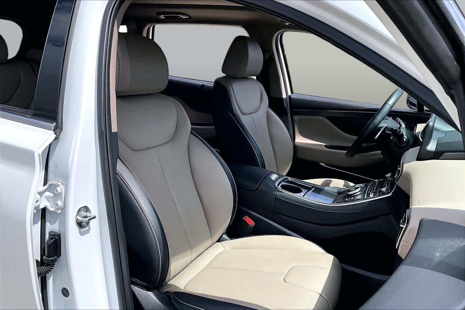 Used 2021 Quartz White Hyundai Limited image 9