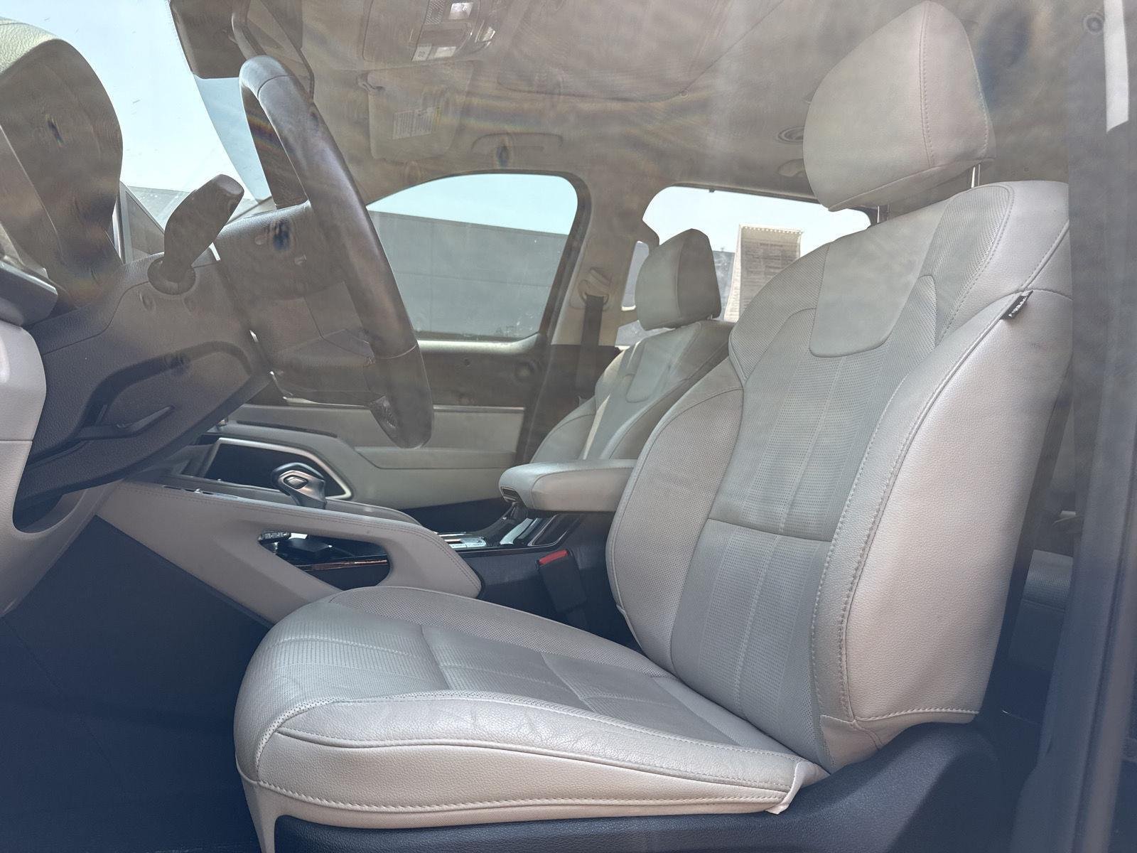 Used 2021 Ebony Black Kia EX image 7