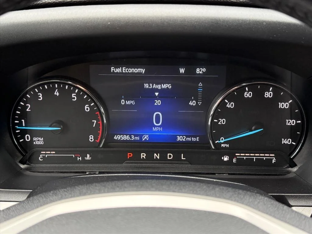Used 2021 Black Ford XLT image 17