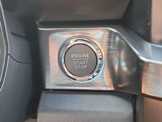 New 2026 Avalanche Ford Lariat image 30