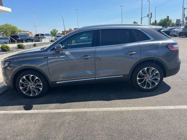 2022 Lincoln Nautilus Reserve AWD's photo