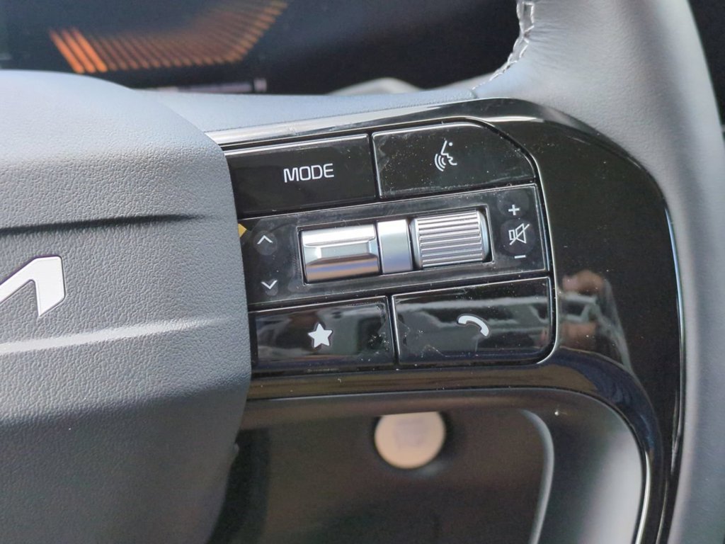 2026 Kia Sorento LX - Photo 37