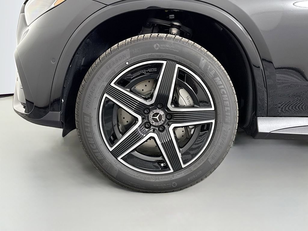 New 2026 Black Mercedes-Benz GLC 300 image 65