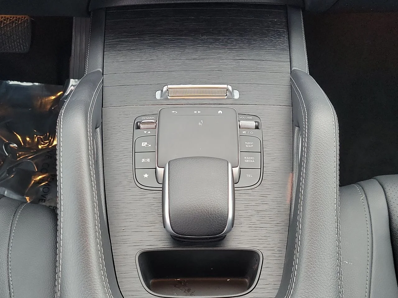 Certified Used 2024 Black Mercedes-Benz GLE 450 image 20