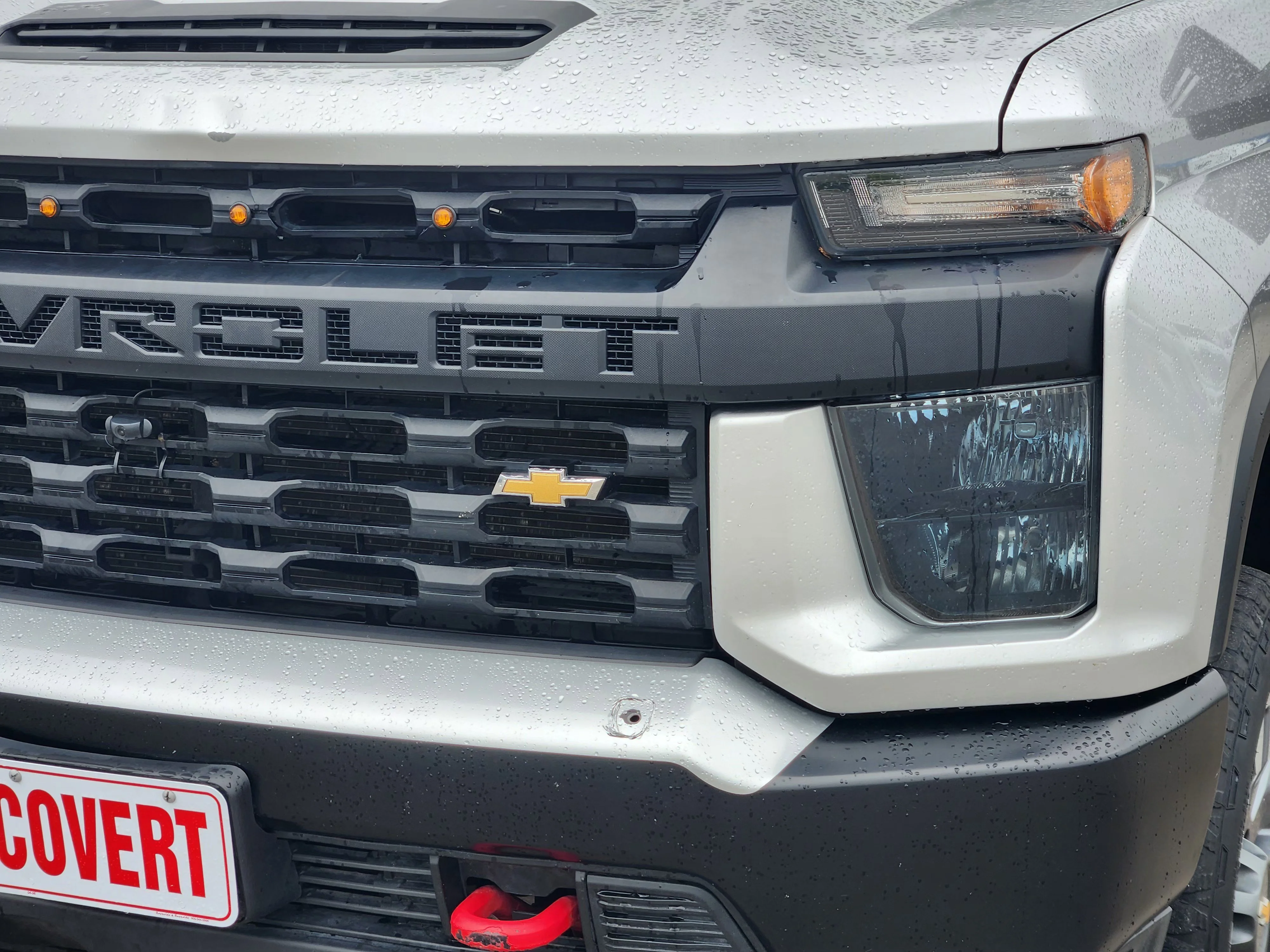 Used 2022 Silver Ice Metallic Chevrolet Work Truck image 8