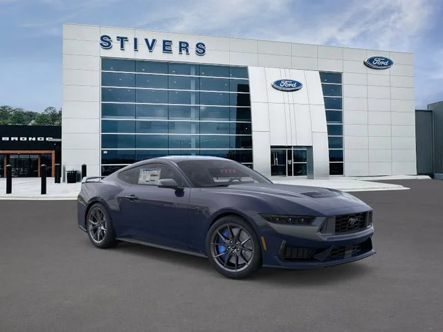 2026 Ford Mustang Dark Horse's photo