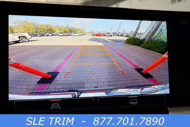 New 2026 Summit White GMC SLE image 25