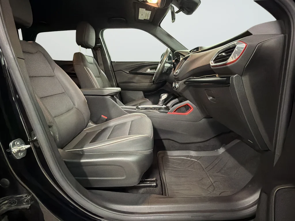 Used 2022 Black Chevrolet RS image 26