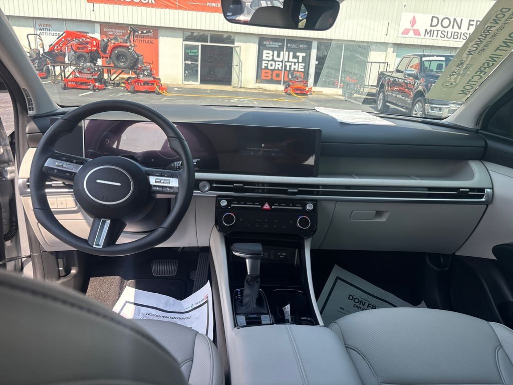 Certified Used 2025 Silver Hyundai SEL Convenience image 15