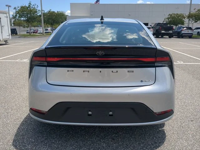 New 2026 Cutting Edge Toyota LE image 5