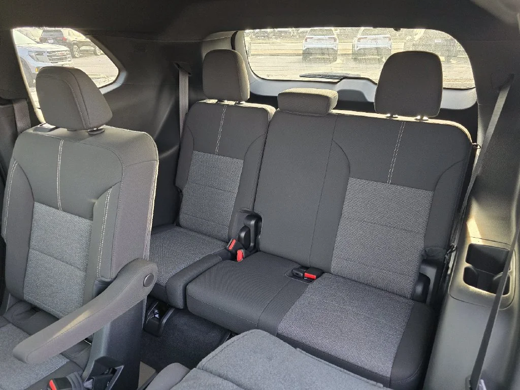 2026 GMC Acadia Elevation - Photo 25