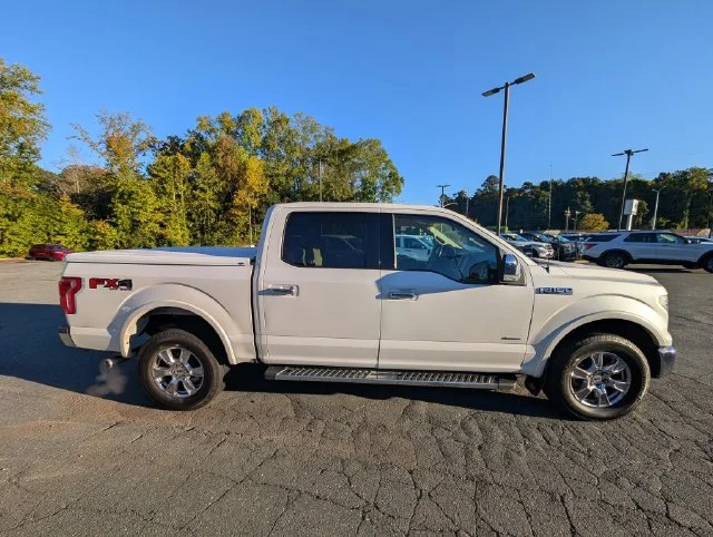 Used 2015 White Ford Lariat image 9