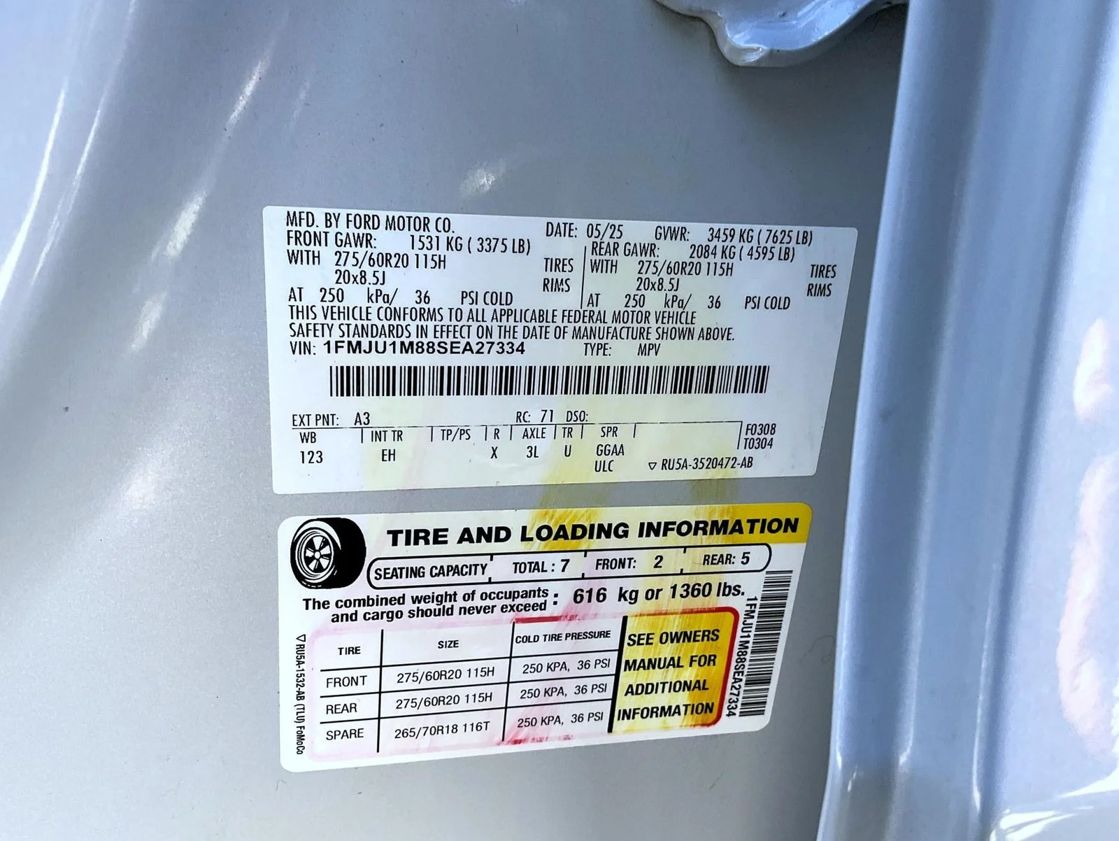 Used 2025 Silver Ford Platinum image 27