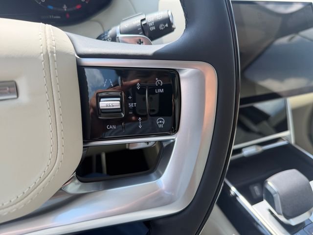 New 2026 Santorini Black Land Rover SE image 23