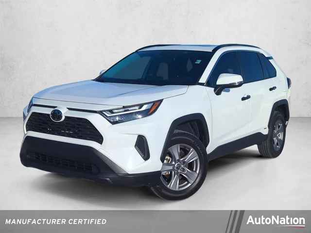2025 Toyota RAV4 Hybrid XLE