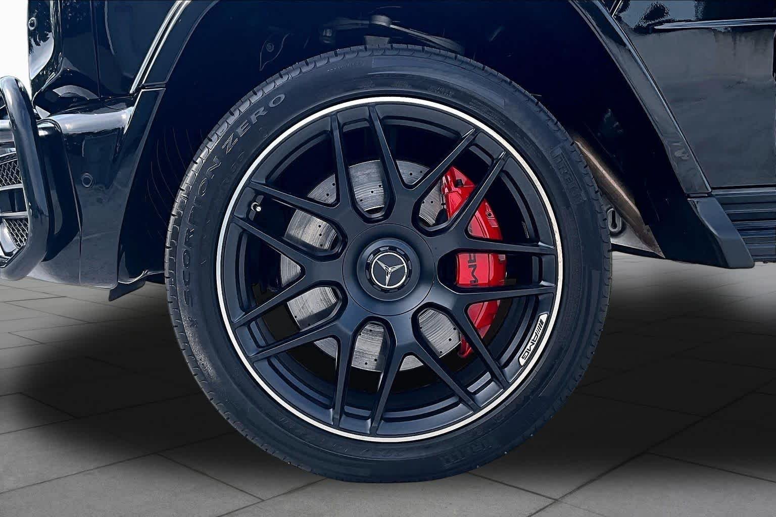 Used 2021 designo Platinum Black Metallic Mercedes-Benz AMG® G 63 image 10