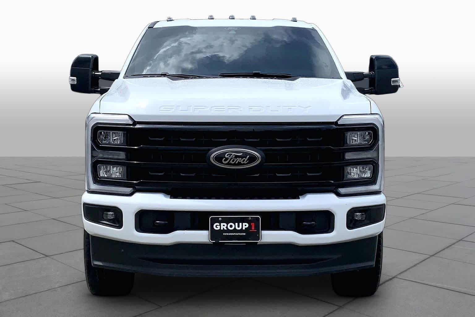 Used 2024 Oxford White Ford LARIAT image 4