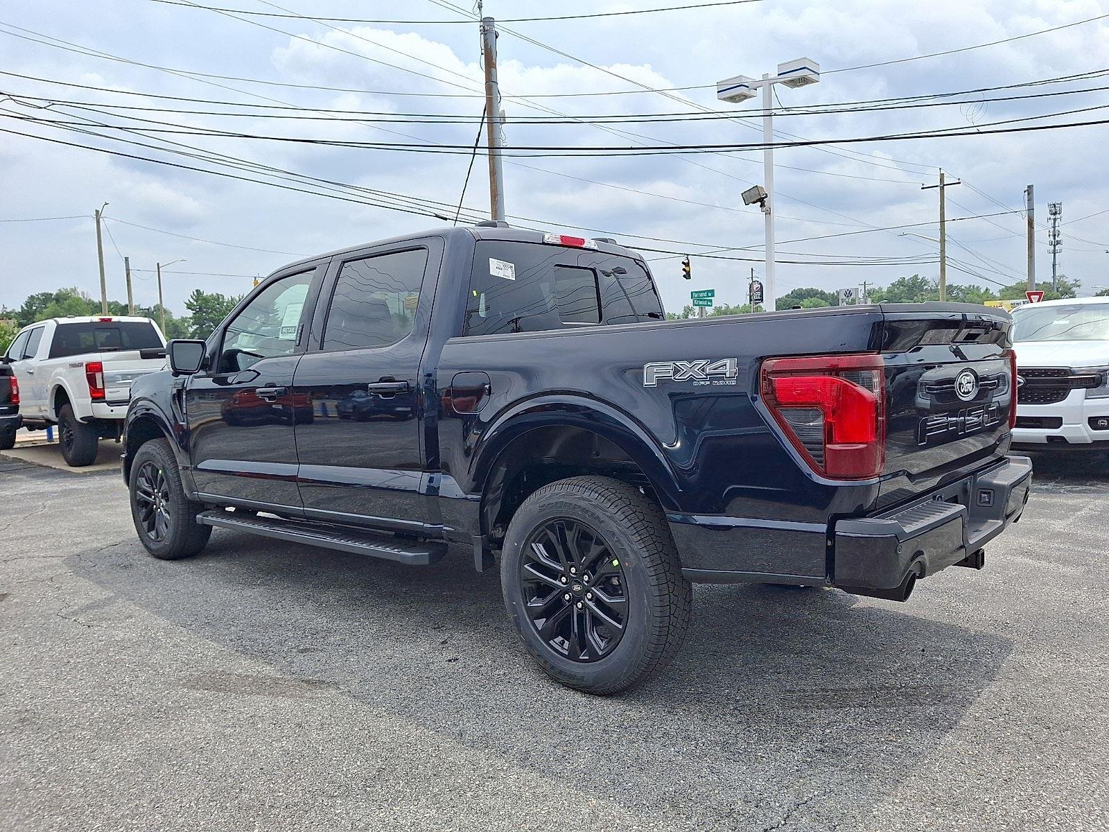 New 2026 Antimatter Blue Metallic Ford XLT image 3