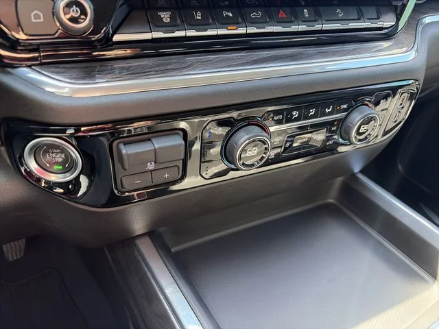 Used 2025 White Chevrolet LTZ image 24
