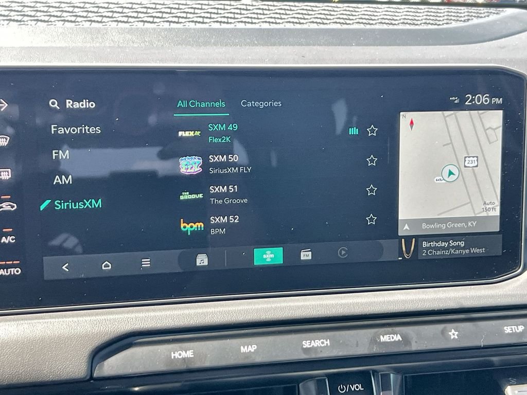 Used 2027 Green Kia X-Line EX image 16