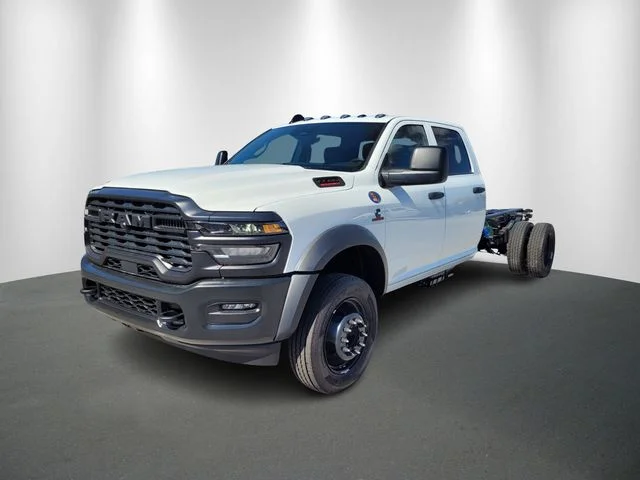 New 2026 Bright White Clear-Coat Exterior Paint RAM Tradesman image 2